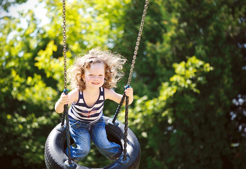Huśtawka samochodowa może być dobrym rozwiązaniem za niewielki budżet Huśtawka samochodowa może być dobrym rozwiązaniem za niewielki budżet