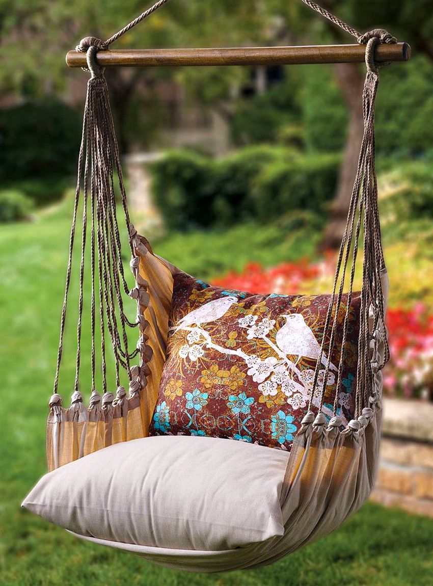 Maginhawang DIY na nakasabit na tela swing Maginhawang DIY na nakasabit na tela swing