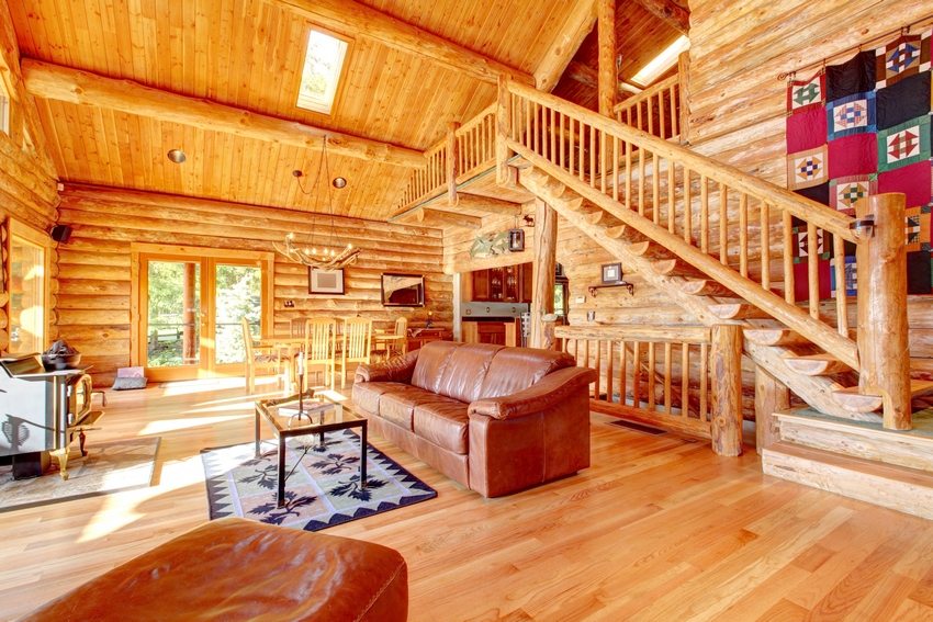 Trang trí nội thất của ngôi nhà hai tầng xây bằng gỗ Trang trí nội thất của ngôi nhà hai tầng xây bằng gỗ