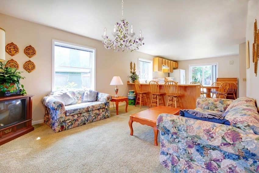 Một ví dụ về việc kết hợp phòng khách và bếp ở tầng 1 của ngôi nhà Một ví dụ về việc kết hợp phòng khách và bếp ở tầng 1 của ngôi nhà