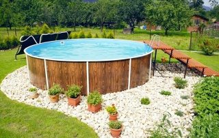 Mikä uima-allas on parempi: puhallettava vai runko? Optimaalisen mallin valinta