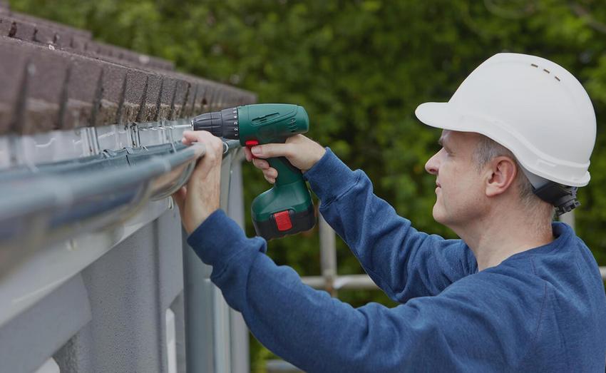 Lắp đặt hệ thống thoát nước trong quá trình xây dựng mái dốc Lắp đặt hệ thống thoát nước trong quá trình xây dựng mái dốc