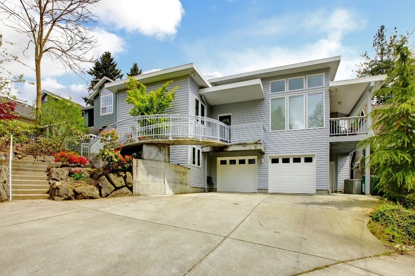 Tòa nhà có thể có một cái nhìn nguyên bản và hiện đại bằng cách đặt các mái dốc ở các cấp độ khác nhau Tòa nhà có thể có một cái nhìn nguyên bản và hiện đại bằng cách đặt các mái dốc ở các cấp độ khác nhau