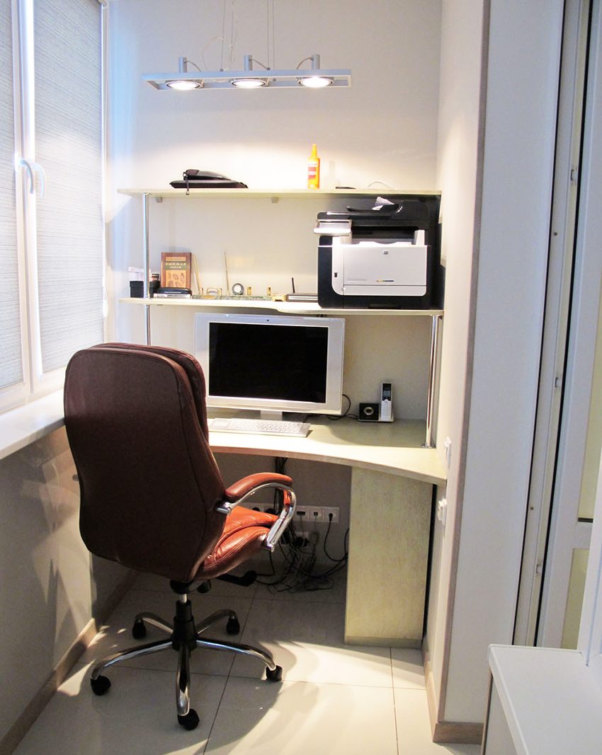 Едноцветното покритие се предпочита за работната зона, без разсейване Едноцветното покритие се предпочита за работната зона, без разсейване