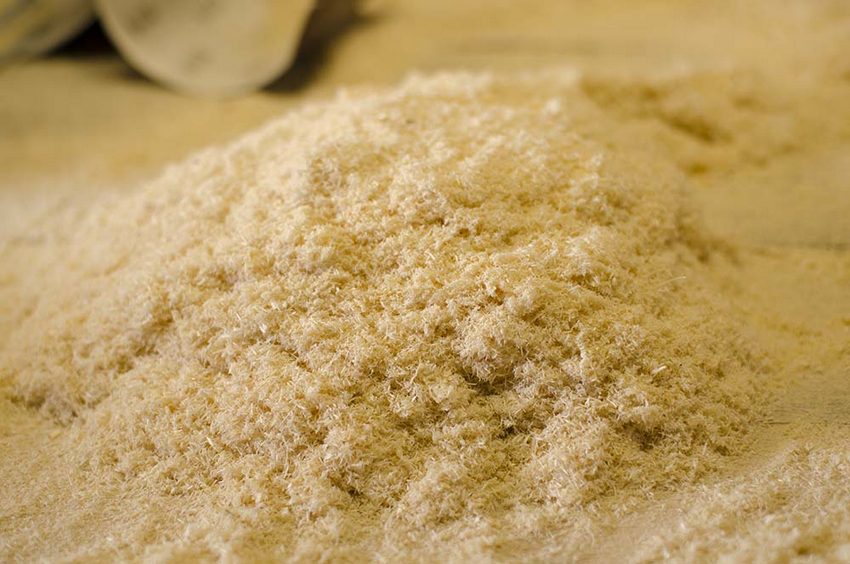 Kleine Späne sind eine hervorragende natürliche Isolierung Kleine Späne sind eine hervorragende natürliche Isolierung