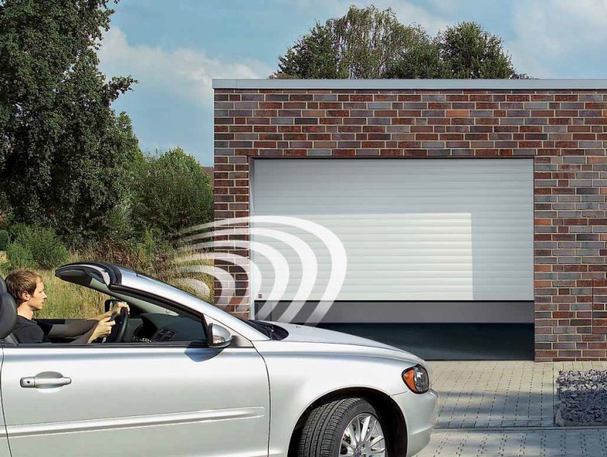 Automatiske garageporte er sikre og nemme at betjene Automatiske garageporte er sikre og nemme at betjene