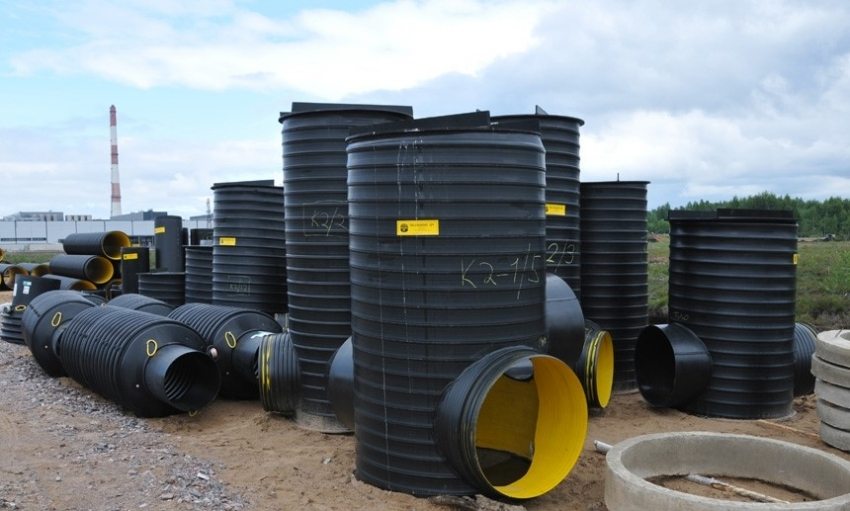 בארות פלסטיק מרותכות לאספקת מים וביוב בארות פלסטיק מרותכות לאספקת מים וביוב