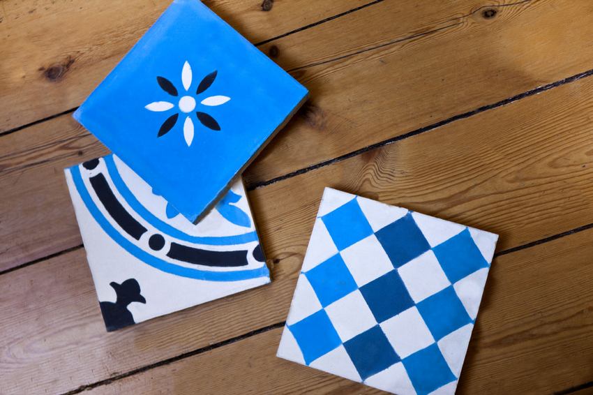 Κατά την τοποθέτηση πλακιδίων σε ξύλινη βάση, πρέπει να τηρούνται ορισμένοι κανόνες Κατά την τοποθέτηση πλακιδίων σε ξύλινη βάση, πρέπει να τηρούνται ορισμένοι κανόνες