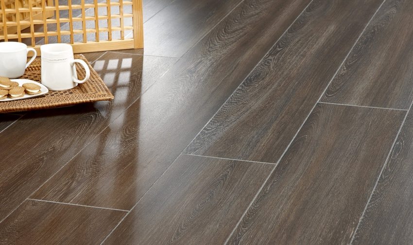 Kvarts-vinyllaminat har fænomenal styrke og holdbarhed Kvarts-vinyllaminat har fænomenal styrke og holdbarhed