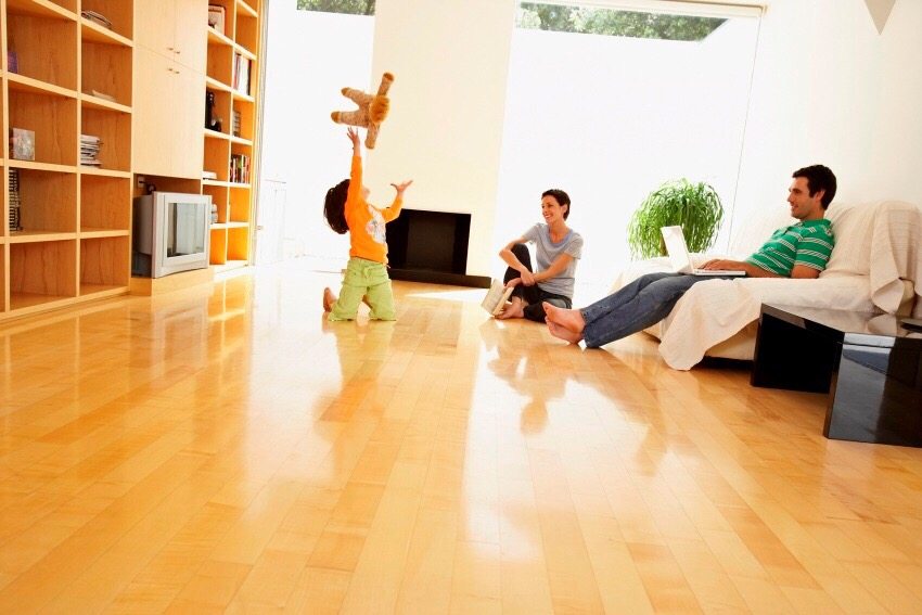 Blankt laminat i rummet Blankt laminat i rummet