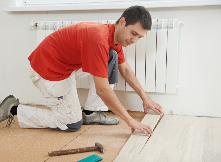 Plank 1-stiks laminatinstallationsproces Plank 1-stiks laminatinstallationsproces