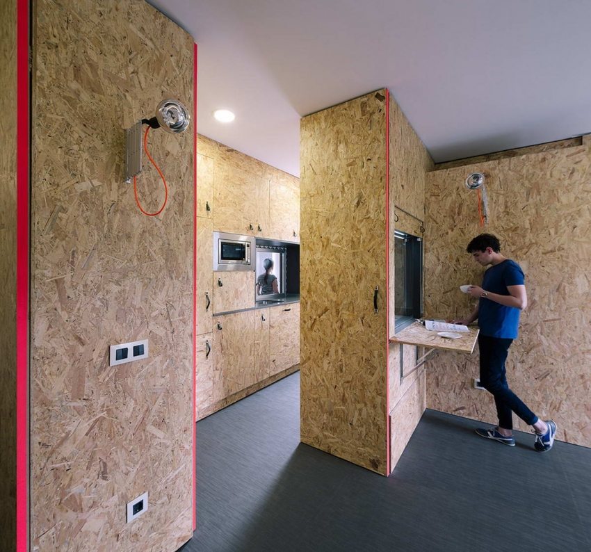 Κομψό εσωτερικό διαμερίσματος με φινίρισμα OSB Κομψό εσωτερικό διαμερίσματος με φινίρισμα OSB