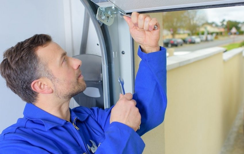 התקנת דלתות מוסך חתך התקנת דלתות מוסך חתך