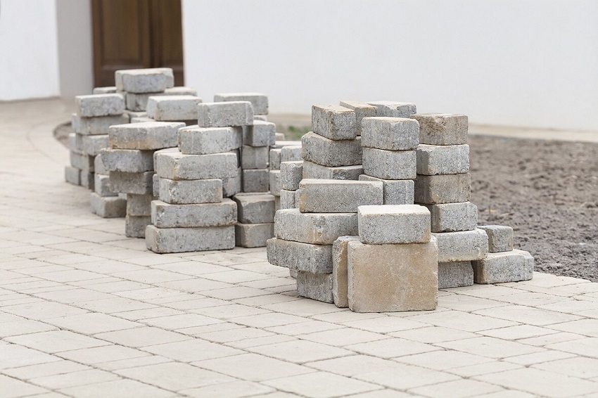 Płyty chodnikowe są funkcjonalną powłoką dla lokalnego obszaru Płyty chodnikowe są funkcjonalną powłoką dla lokalnego obszaru