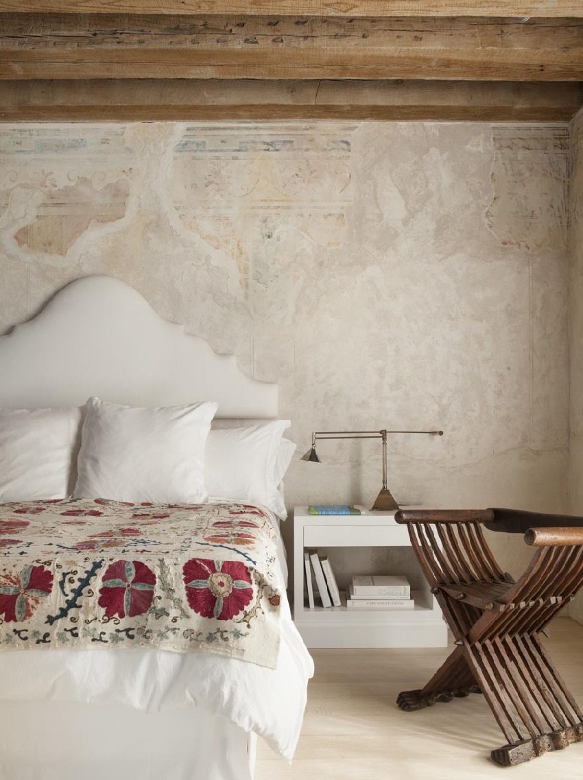 Plastbelegg kan skjule støt og feil i veggene Plastbelegg kan skjule støt og feil i veggene