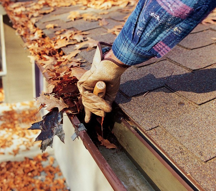 ניקוי קבוע של כל האלמנטים של מערכת הניקוז יעזור למנוע את ההשלכות השליליות של חסימות ניקוי קבוע של כל האלמנטים של מערכת הניקוז יעזור למנוע את ההשלכות השליליות של חסימות