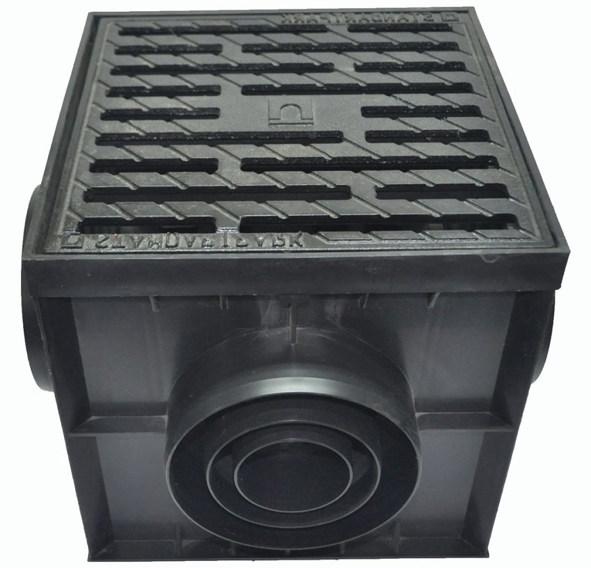 ניקוז סופות פלסטיק מרובע עם סורג ניקוז סופות פלסטיק מרובע עם סורג