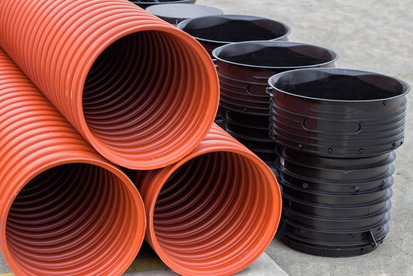 צינורות פלסטיק כאלמנטים של מערכת ניקוז מים צוברים יותר ויותר פופולריות בשל חוזקם ואמינותם הגבוהה. צינורות פלסטיק כאלמנטים של מערכת ניקוז מים צוברים יותר ויותר פופולריות בשל חוזקם ואמינותם הגבוהה.