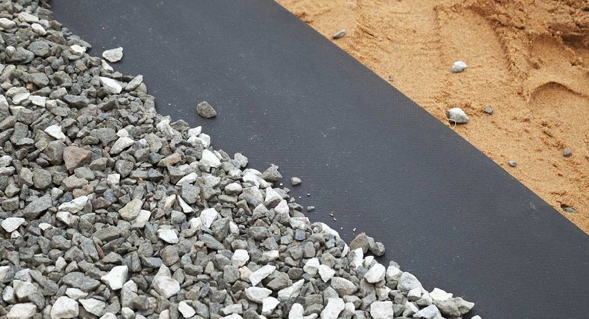 יישום Geotextile Geotextile הוא אחד החומרים המתאימים ביותר למערכות ניקוז שונות. גיאוטקסטיל לניקוז (גיאוטקסטיל): זנים ותכונות של החומר