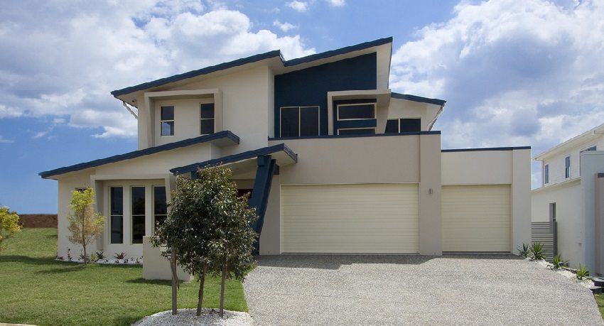 ประตูโรงรถเหนือศีรษะในบ้านส่วนตัว ประตูโรงรถเหนือศีรษะในบ้านส่วนตัว