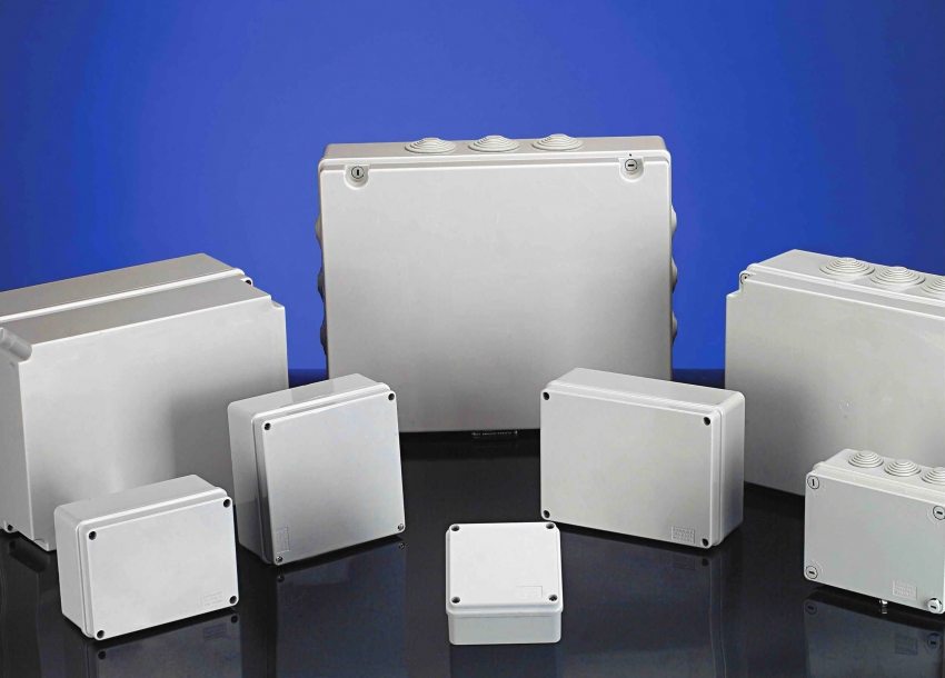 Diversos tipus i tipus de caixes de connexió Diversos tipus i tipus de caixes de connexió