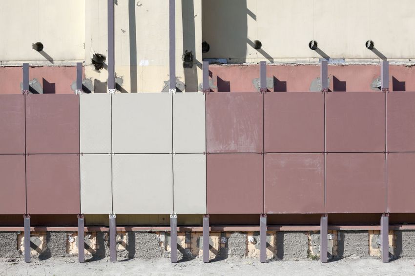 Aranżacja wentylowanej elewacji pozwala znacznie wydłużyć żywotność budynku Aranżacja wentylowanej elewacji pozwala znacznie wydłużyć żywotność budynku