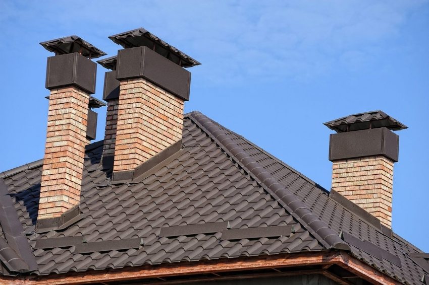 La cheminée en brique est une solution fiable et peu coûteuse La cheminée en brique est une solution fiable et peu coûteuse