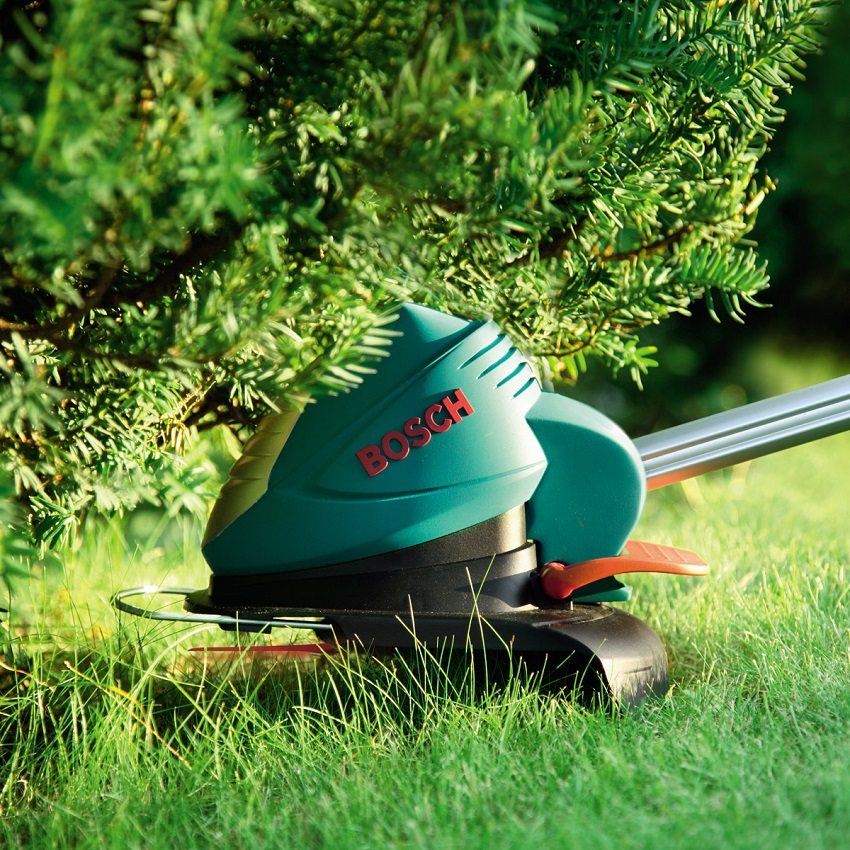 Trymer Bosch ART 23 SL jest łatwy w użyciu Trymer Bosch ART 23 SL jest łatwy w użyciu