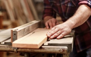 Hjemmelagde maskiner og tilbehør til hjemmeverkstedet