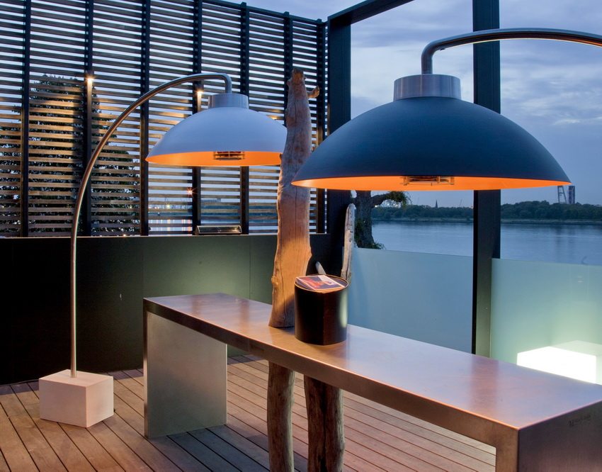 Einige Modelle von Infrarotstrahlern verfügen neben der Funktionalität über ein stilvolles, modernes Design Einige Modelle von Infrarotstrahlern verfügen neben der Funktionalität über ein stilvolles, modernes Design