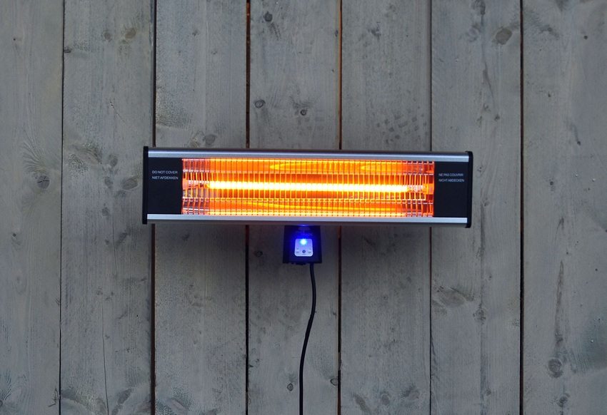 ניתן להשתמש בהצלחה בתנורי פחמן לחימום בתוך הבית ומחוצה לו, למשל, במרפסת או בגינה ניתן להשתמש בהצלחה בתנורי פחמן לחימום בתוך הבית ומחוצה לו, למשל, במרפסת או בגינה