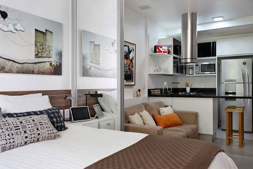 Instalarea pereților despărțitori culisanți poate fi efectuată atât în stadiul lucrărilor de reparații, cât și într-o încăpere deja reparată Instalarea pereților despărțitori culisanți poate fi efectuată atât în stadiul lucrărilor de reparații, cât și într-o încăpere deja reparată