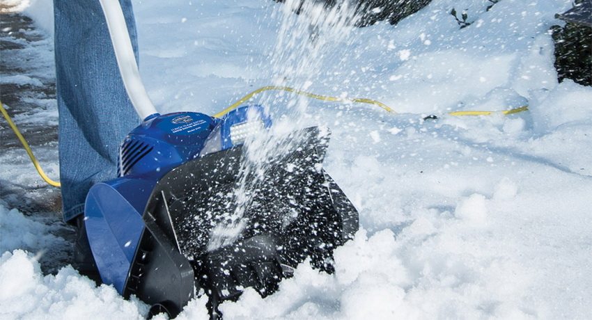 Elektrická snehová fréza je najlepšou voľbou, keď potrebujete rýchlo vyčistiť malú plochu Elektrická snehová fréza: hodnotenie a recenzie najobľúbenejších modelov