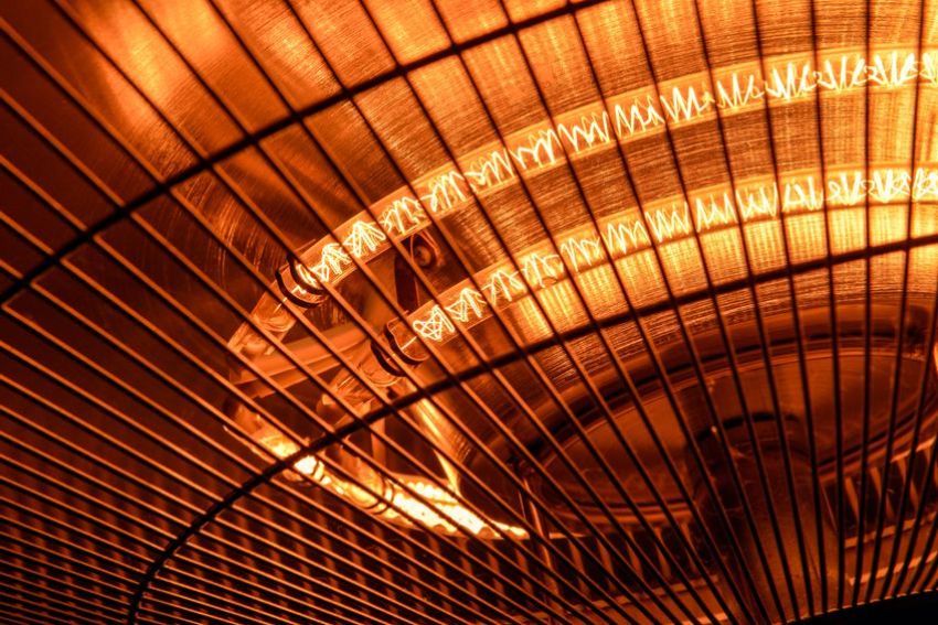 Infrarød lampe - den optimale løsning til opvarmning af et hønsegård Infrarød lampe - den optimale løsning til opvarmning af et hønsegård