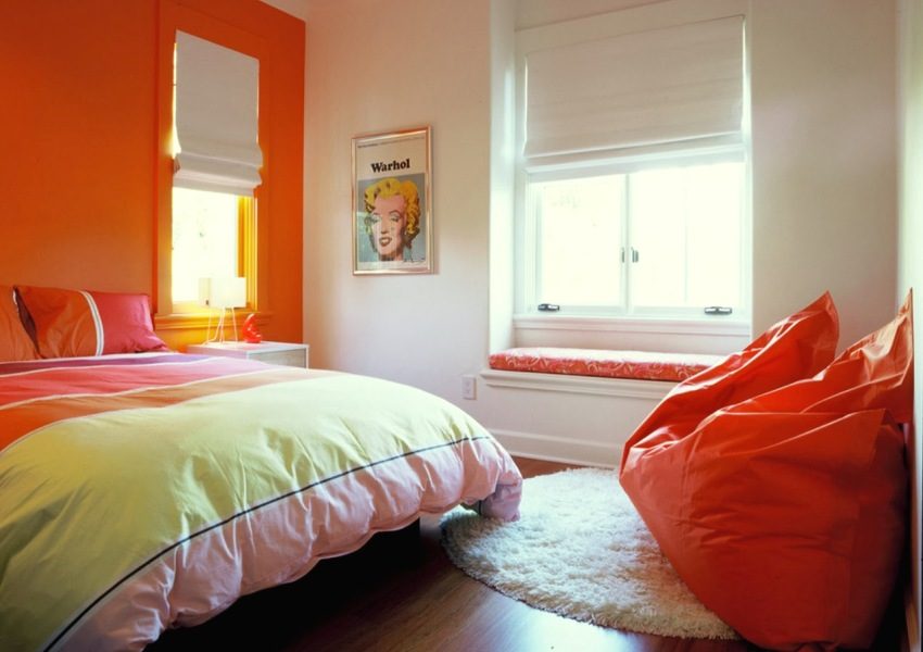 Bruk av lyse fargetoner i dekorasjonen av rommet Bruk av lyse fargetoner i dekorasjonen av rommet