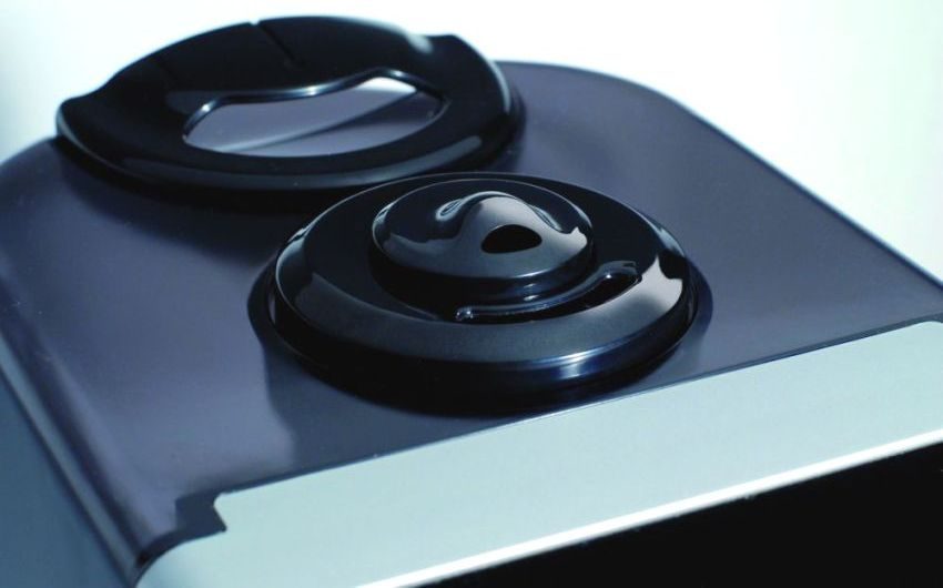 Οι συσκευές ατμού έχουν συνήθως αρκετά επίπεδα έντασης ατμού και τη λειτουργία της ρύθμισης της θερμοκρασίας του Οι συσκευές ατμού έχουν συνήθως αρκετά επίπεδα έντασης ατμού και τη λειτουργία της ρύθμισης της θερμοκρασίας του