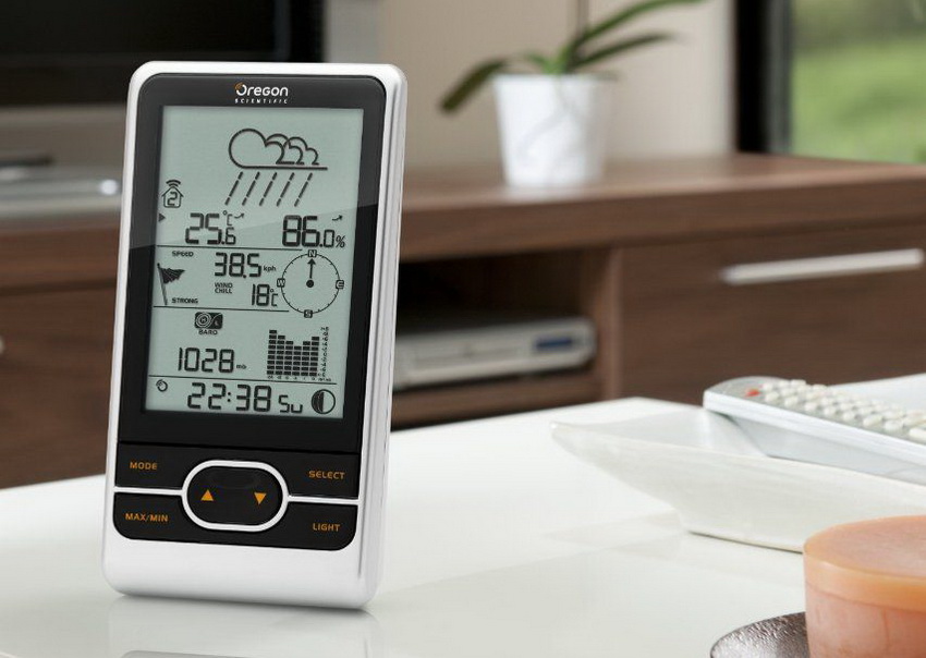 Les stations météorologiques modernes avancées sont également capables de prévoir les changements météorologiques pour les jours à venir. Les stations météorologiques modernes avancées sont également capables de prévoir les changements météorologiques pour les jours à venir.