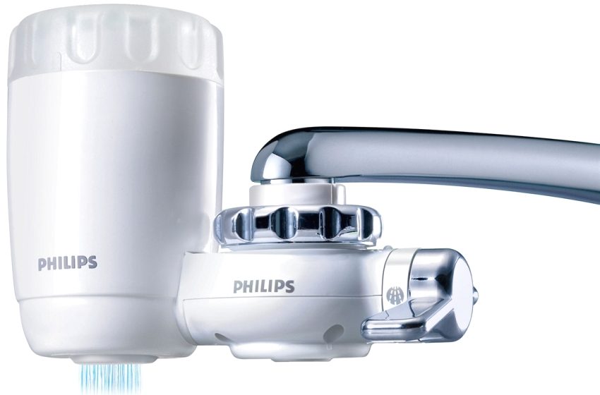 Filter nozzle on the tap from the manufacturer PHILIPS Filter nozzle on the tap from the manufacturer PHILIPS