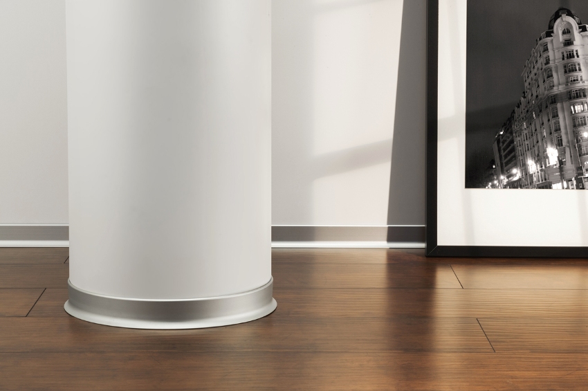 Fleksible gulvlister kan brukes til å lage avrundede former Fleksible gulvlister kan brukes til å lage avrundede former