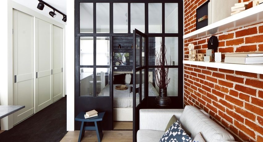 מחיצות מאפשרות לכם לחלק את מרחב המחיה לאזורים פונקציונליים, בחדרים גדולים וקטנים מחיצות לשטח יעוד בחדר: יישום ספציפי