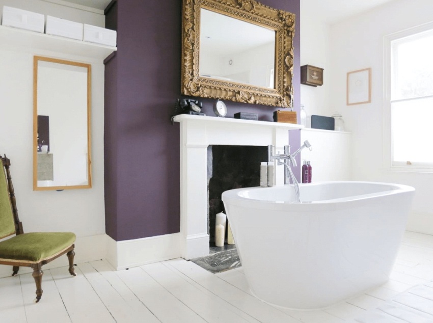 Banyo zemininde yüksek PVC süpürgelik Banyo zemininde yüksek PVC süpürgelik