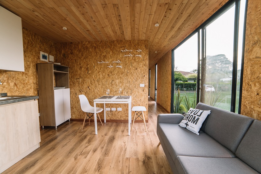 Dekoracja wnętrz domu z paneli SIP Dekoracja wnętrz domu z paneli SIP