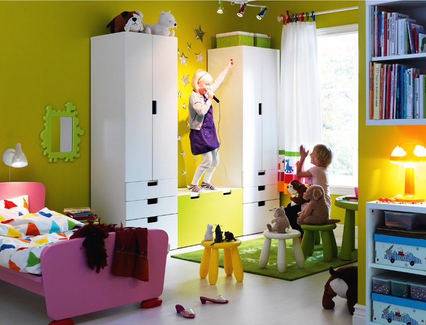 عند التخطيط للداخل ، من الضروري مراعاة تفضيلات الأطفال. عند التخطيط للداخل ، من الضروري مراعاة تفضيلات الأطفال.