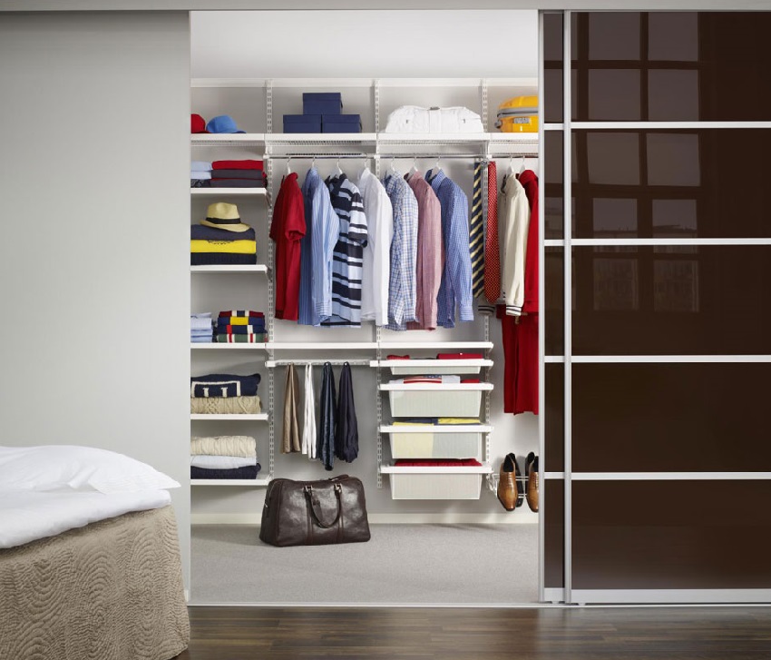 Ντουλάπα δωμάτιο από σκελετό Ντουλάπα δωμάτιο από σκελετό