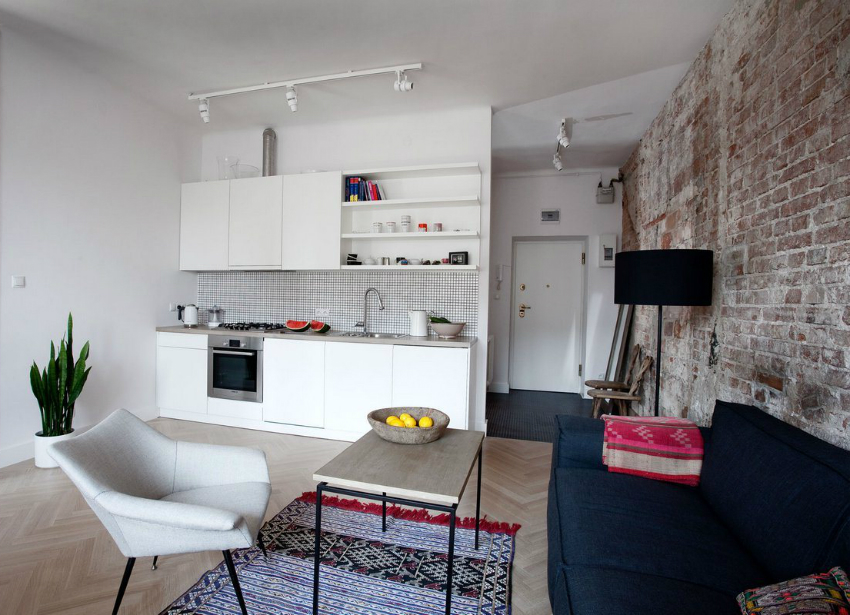 Stena z neošetrenej tehly vyzerá veľmi originálne a moderne Stena z neošetrenej tehly vyzerá veľmi originálne a moderne