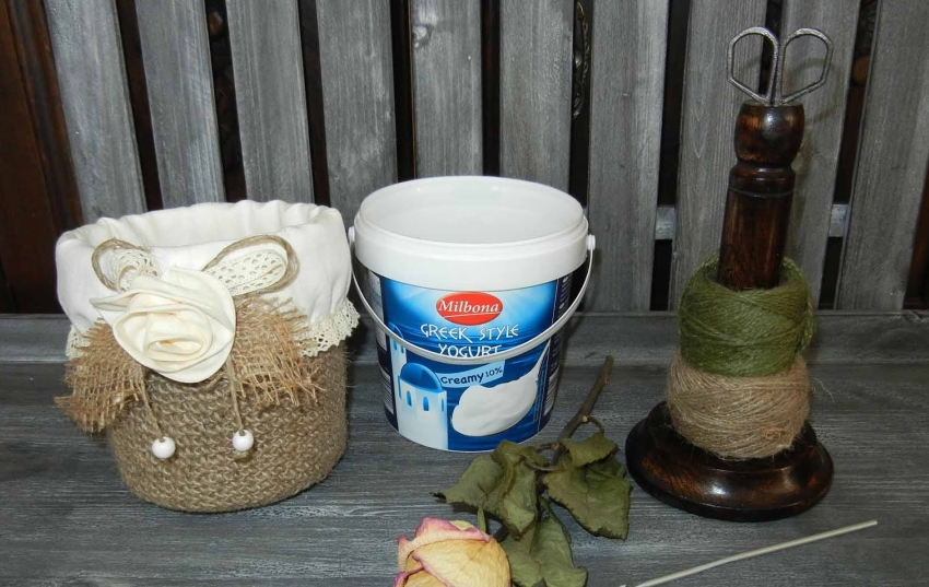 Periuk dari baldi untuk mayonis dan goni Periuk dari baldi untuk mayonis dan goni