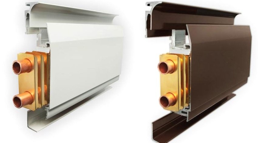 Äußerlich sieht das Heizpaneel wie ein normaler Bodensockel aus Äußerlich sieht das Heizpaneel wie ein normaler Bodensockel aus