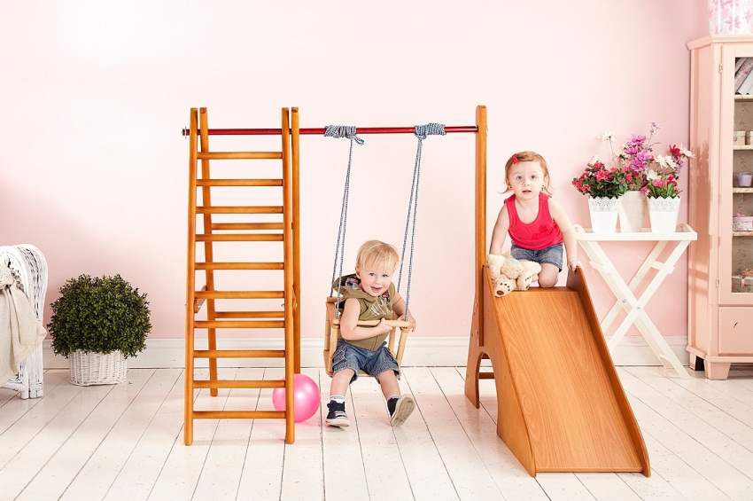 O complexo esportivo infantil deve ser feito de materiais ecologicamente corretos e confiáveis O complexo esportivo infantil deve ser feito de materiais ecologicamente corretos e confiáveis