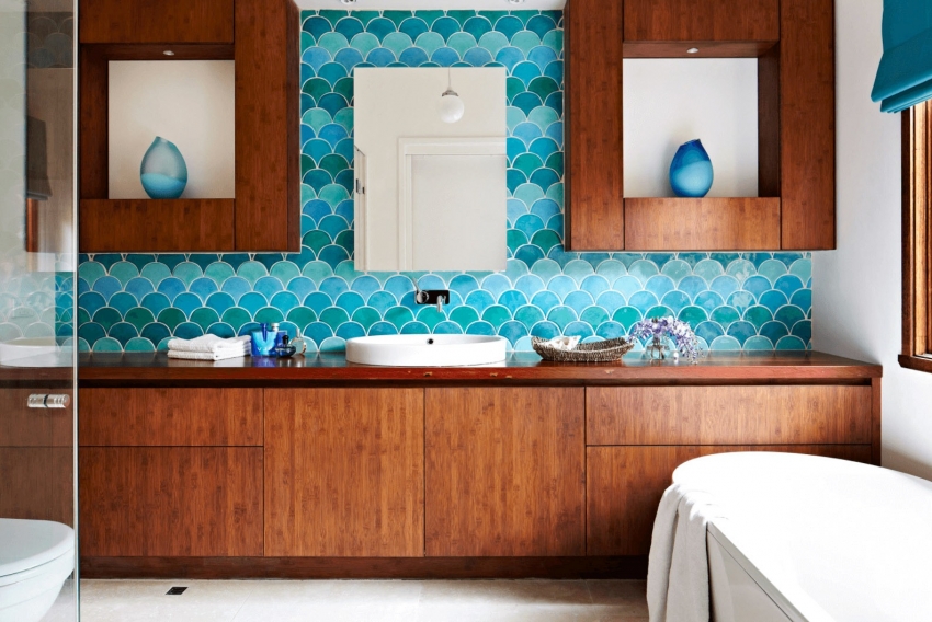 Για υψηλής ποιότητας τοποθέτηση μη τυποποιημένων πλακιδίων, είναι καλύτερο να χρησιμοποιήσετε τις υπηρεσίες ενός ειδικού Για υψηλής ποιότητας τοποθέτηση μη τυποποιημένων πλακιδίων, είναι καλύτερο να χρησιμοποιήσετε τις υπηρεσίες ενός ειδικού