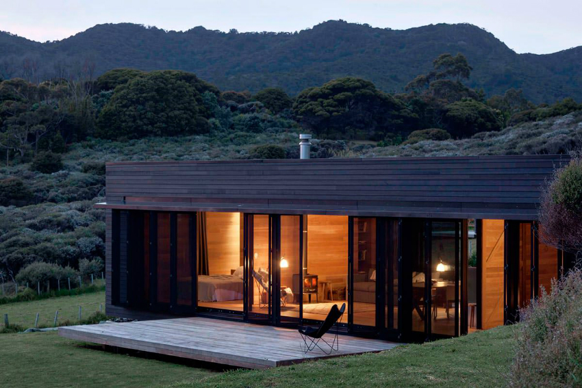 I vindfulle områder er det bedre å installere vinduer med herdet glass